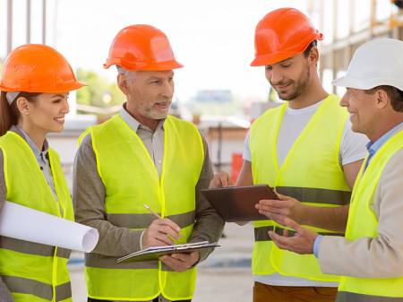 How Safety Coverall Suppliers in India Ensure Comfort and Compliance?