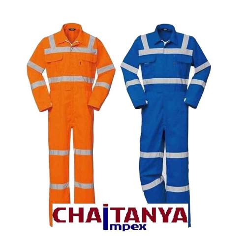 Full Body PC Coverall 240 GSM for Industrial Applications Manufacturers, Suppliers, Exporters in Dhahran